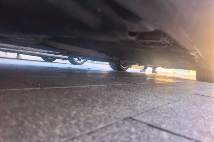 Used Mercedes-Benz Maybach S-Class  Chassis Front Left