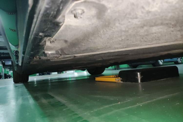 Used Mercedes-Benz Maybach S-Class 2017 S 400 4MATIC Chassis Rear Left