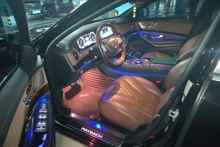 Used Mercedes-Benz Maybach S-Class 2017 S 400 4MATIC Driver Seat