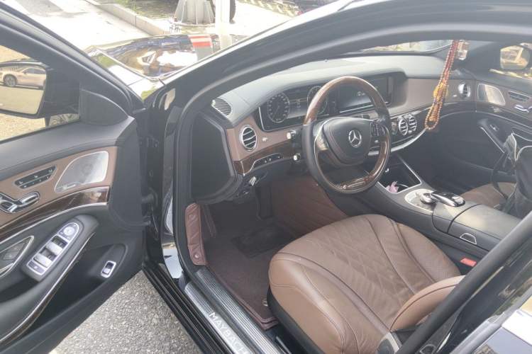 Used Mercedes-Benz Maybach S-Class 2017 S 400 4MATIC Driver Seat