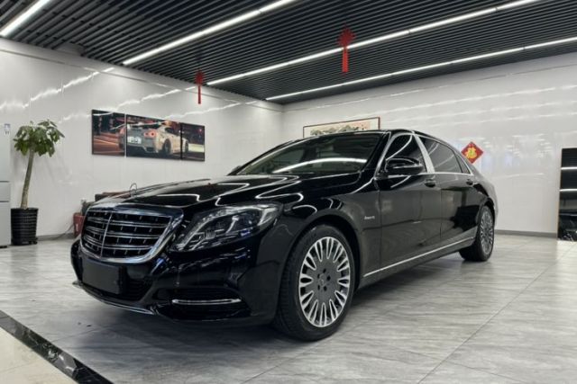 Ojetý Mercedes-Benz Maybach S-Class 2017 S 400 4MATIC