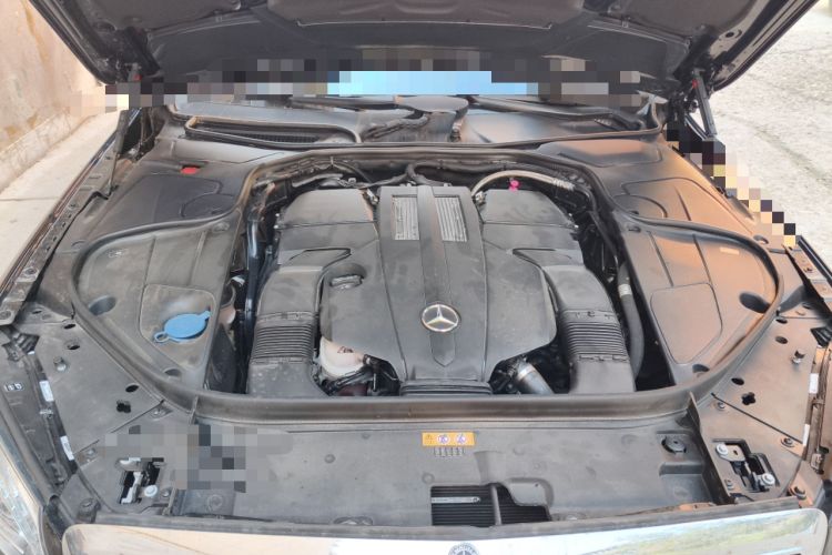 Used Mercedes-Benz Maybach S-Class 2017 S 400 4MATIC Engine Bay