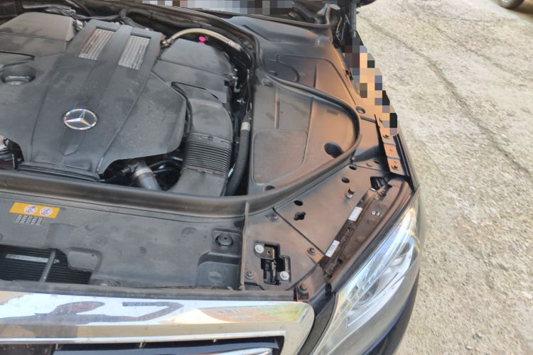 Used Mercedes-Benz Maybach S-Class 2017 S 400 4MATIC Engine Bay Left