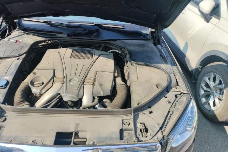Used Mercedes-Benz Maybach S-Class 2017 S 500 4MATIC Engine Bay Left