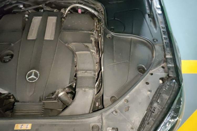 Used Mercedes-Benz Maybach S-Class 2017 S 400 4MATIC Engine Bay Left