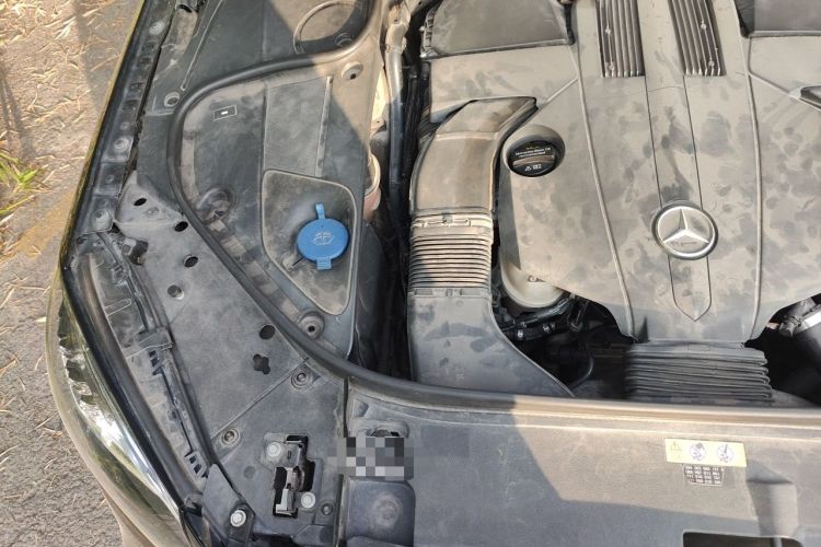 Used Mercedes-Benz Maybach S-Class 2017 S 400 4MATIC Engine Bay Right