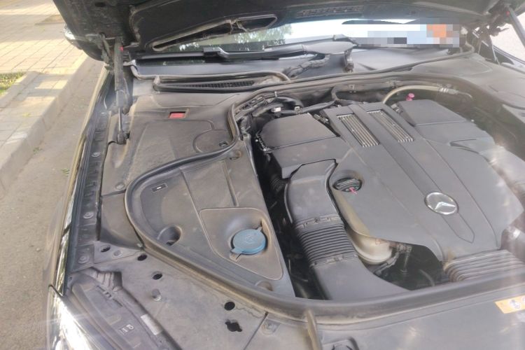 Used Mercedes-Benz Maybach S-Class 2017 S 400 4MATIC Engine Bay Right