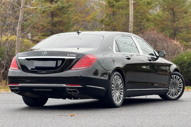 Used Mercedes-Benz Maybach S-Class 2017 S 400 4MATIC Exterior 2