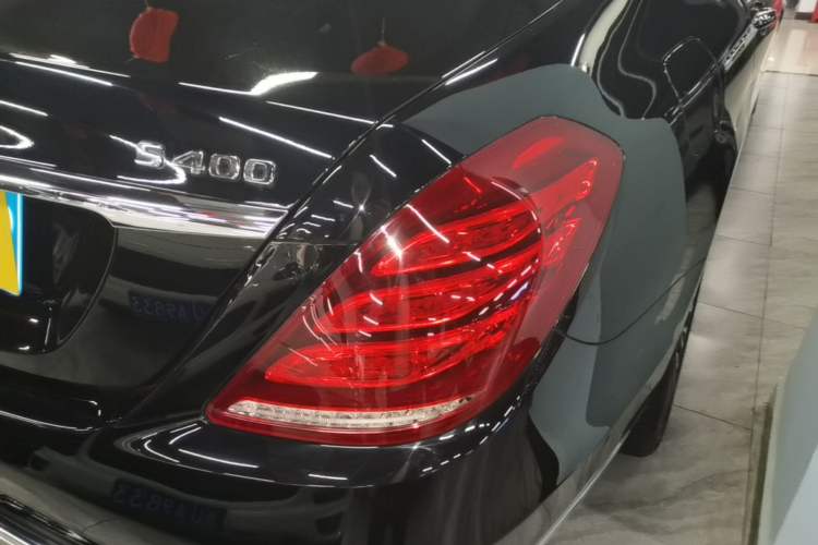 Used Mercedes-Benz Maybach S-Class 2017 S 400 4MATIC Exterior 3