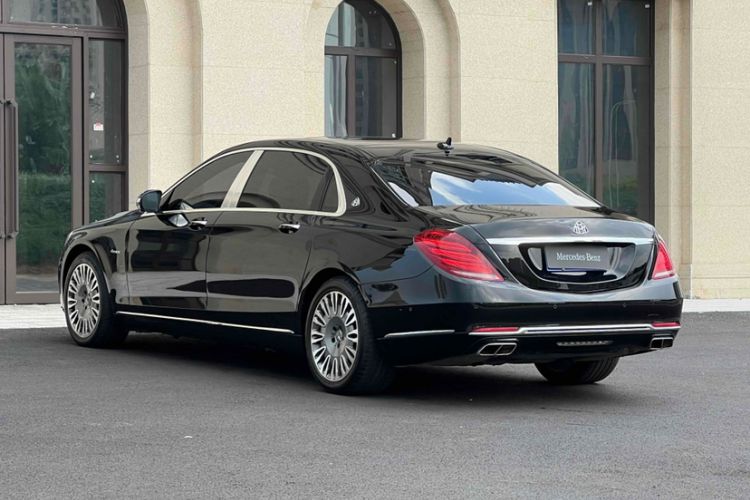 Used Mercedes-Benz Maybach S-Class 2017 S 400 4MATIC Exterior 3