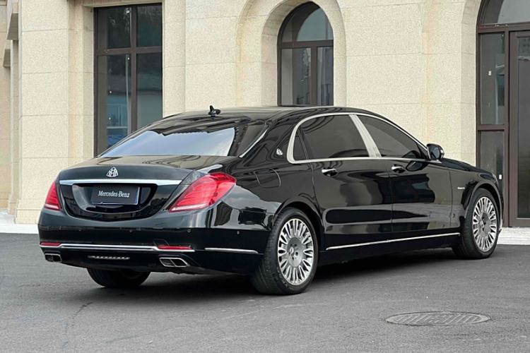 Used Mercedes-Benz Maybach S-Class 2017 S 400 4MATIC Exterior 5