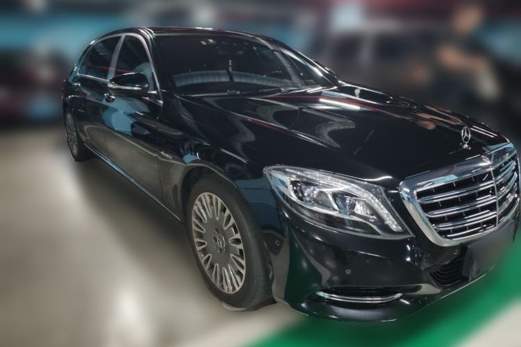 Used Mercedes-Benz Maybach S-Class 2017 S 400 4MATIC Front Right 45 Deg