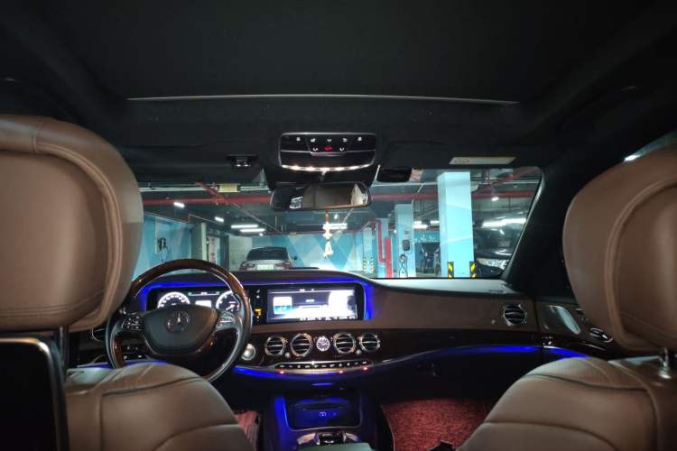Used Mercedes-Benz Maybach S-Class 2017 S 400 4MATIC Headliner
