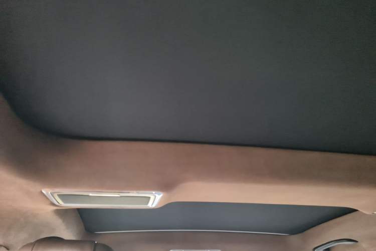 Used Mercedes-Benz Maybach S-Class 2017 S 400 4MATIC Headliner