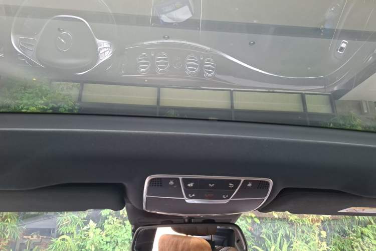 Used Mercedes-Benz Maybach S-Class 2017 S 400 4MATIC Headliner