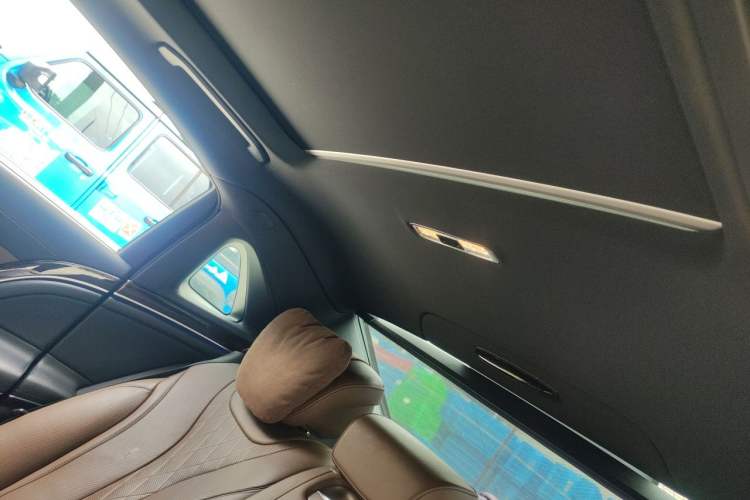 Used Mercedes-Benz Maybach S-Class 2017 S 400 4MATIC Headliner