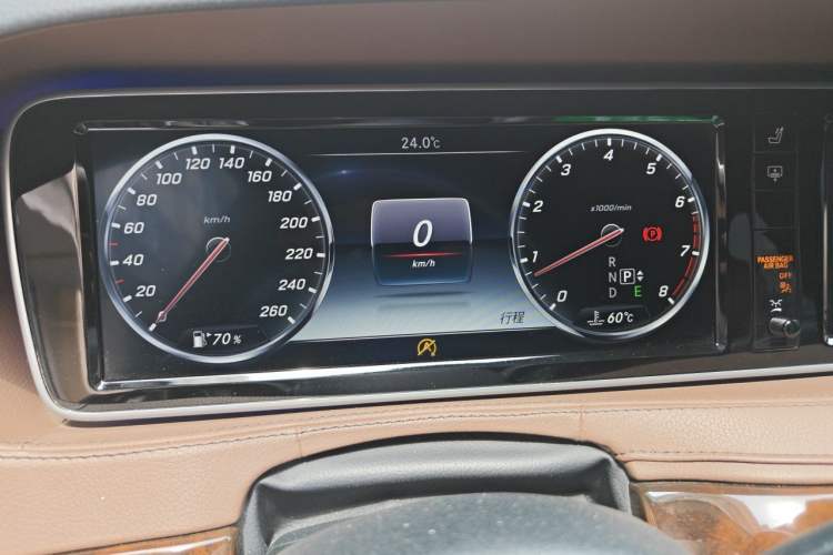 Used Mercedes-Benz Maybach S-Class 2017 S 400 4MATIC Instrument Cluster