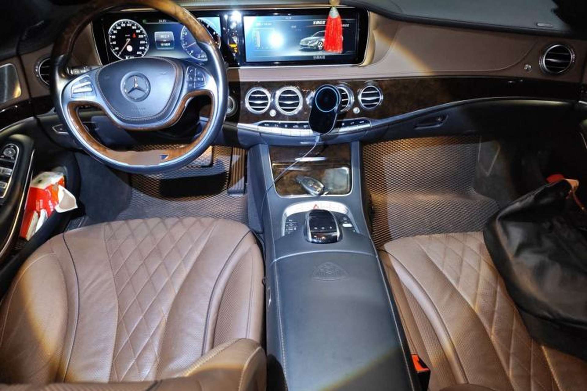 Used Mercedes-Benz Maybach S-Class 2017 S 400 4MATIC Interior 2