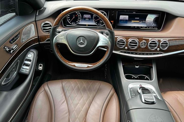 Used Mercedes-Benz Maybach S-Class 2017 S 400 4MATIC Interior 2
