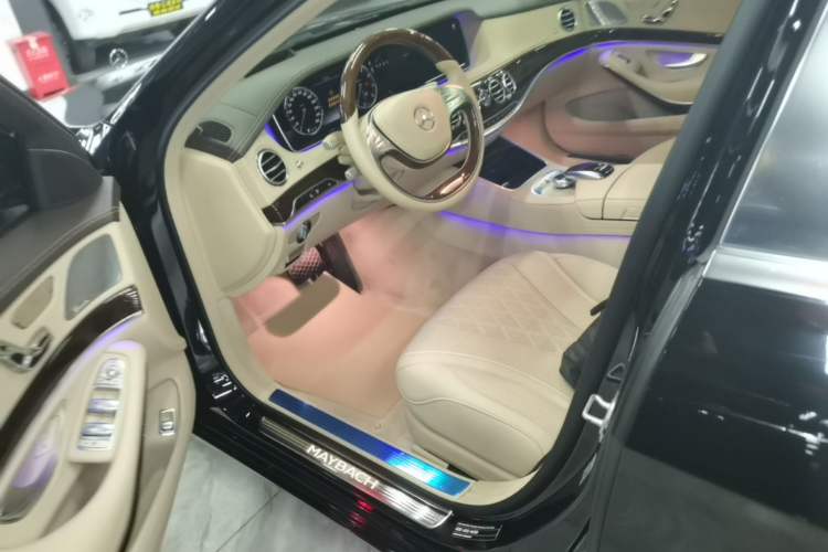 Used Mercedes-Benz Maybach S-Class 2017 S 400 4MATIC Left Front Seat