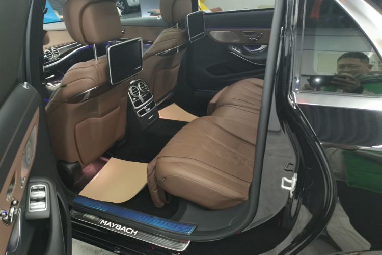 Used Mercedes-Benz Maybach S-Class 2017 S 400 4MATIC Left Rear Seat