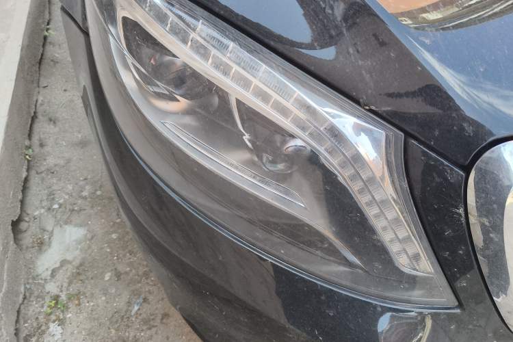 Used Mercedes-Benz Maybach S-Class 2017 S 400 4MATIC Right Front Headlight