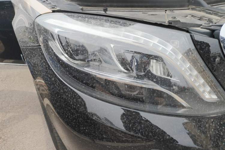 Used Mercedes-Benz Maybach S-Class 2017 S 400 4MATIC Right Front Headlight