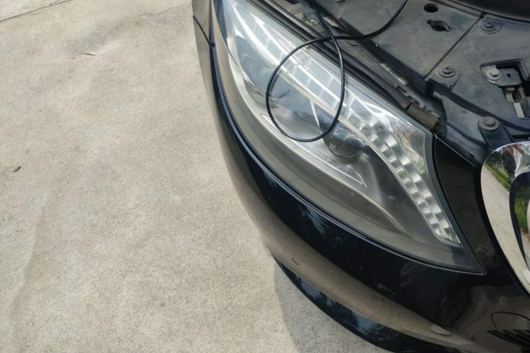 Used Mercedes-Benz Maybach S-Class 2017 S 400 4MATIC Right Front Headlight