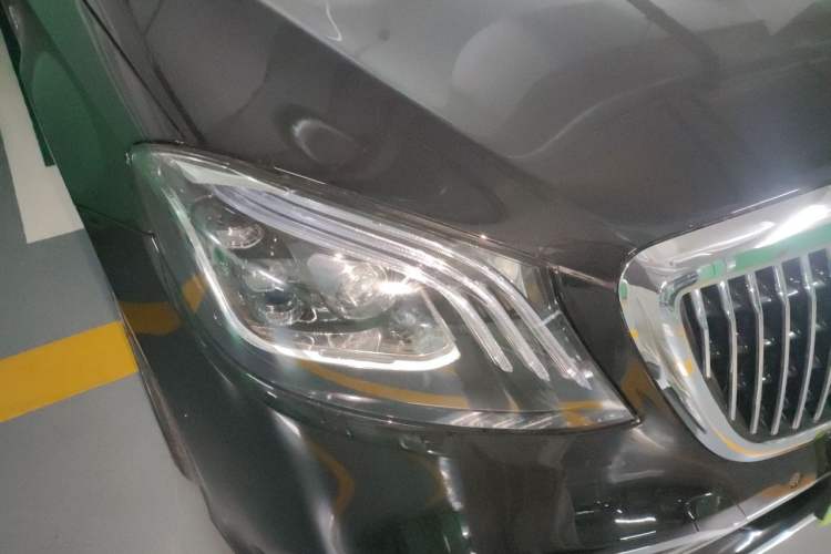 Used Mercedes-Benz Maybach S-Class 2017 S 400 4MATIC Right Front Headlight
