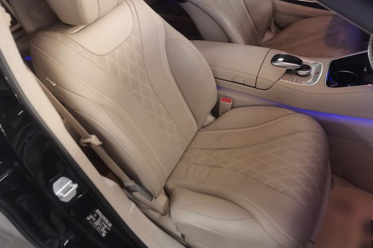 Used Mercedes-Benz Maybach S-Class 2017 S 500 4MATIC Right Front Seat