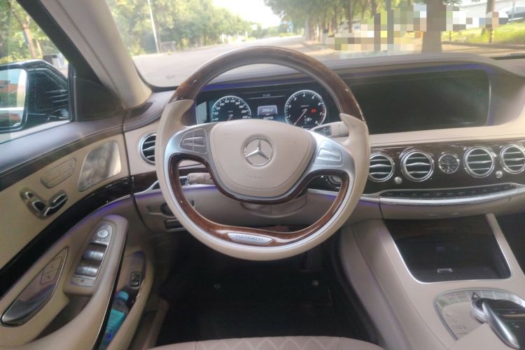 Used Mercedes-Benz Maybach S-Class 2017 S 400 4MATIC Steering Wheel