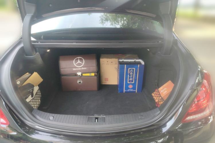 Used Mercedes-Benz Maybach S-Class 2017 S 400 4MATIC Trunk