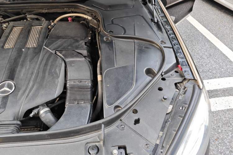 Used Mercedes-Benz Maybach S-Class 2017 S 400 4MATIC Engine Bay Left