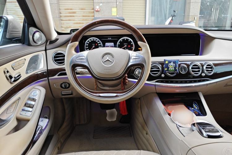 Used Mercedes-Benz Maybach S-Class 2017 S 400 4MATIC Steering Wheel