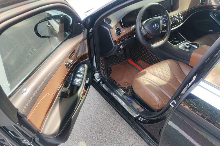 Used Mercedes-Benz Maybach S-Class 2017 S 400 4MATIC Driver Seat