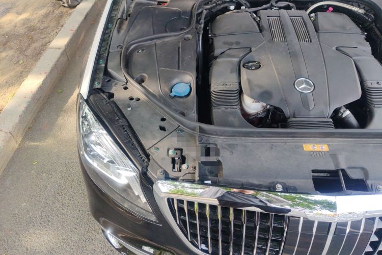 Used Mercedes-Benz Maybach S-Class 2017 S 400 4MATIC Engine Bay Right