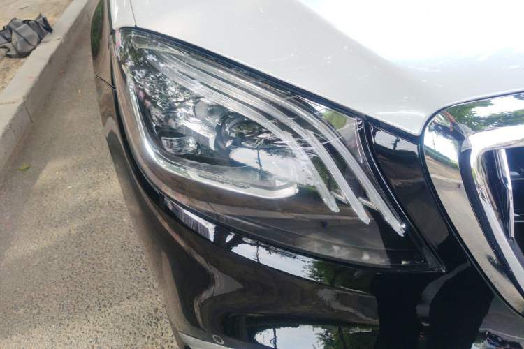 Used Mercedes-Benz Maybach S-Class 2017 S 400 4MATIC Right Front Headlight