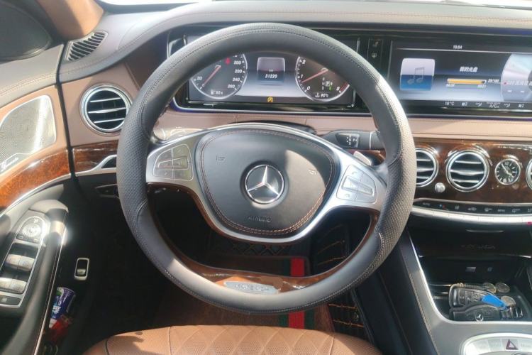 Used Mercedes-Benz Maybach S-Class 2017 S 400 4MATIC Steering Wheel