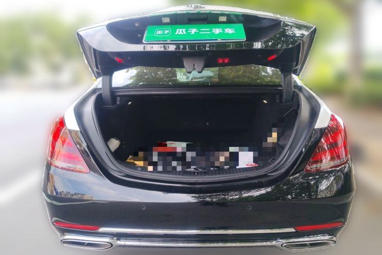 Used Mercedes-Benz Maybach S-Class 2017 S 400 4MATIC Trunk