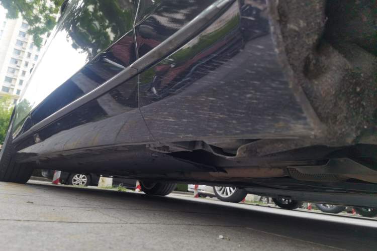 Used Mercedes-Benz Maybach S-Class 2018 S 450 4MATIC Chassis Front Right