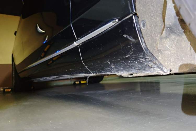 Used Mercedes-Benz Maybach S-Class 2018 S 450 4MATIC Chassis Front Right