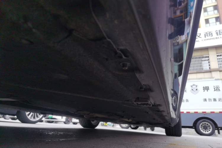 Used Mercedes-Benz Maybach S-Class 2018 S 450 4MATIC Chassis Rear Right