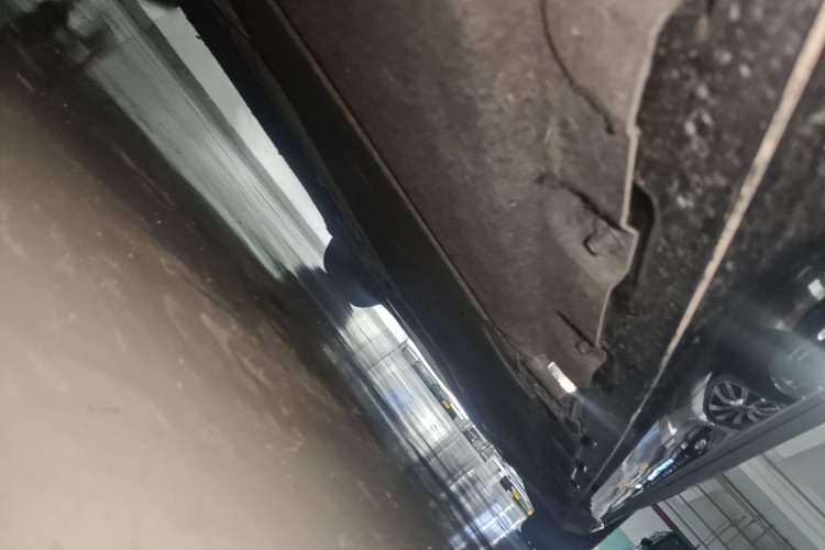 Used Mercedes-Benz Maybach S-Class 2018 S 450 4MATIC Chassis Rear Right