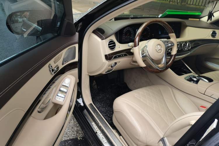 Used Mercedes-Benz Maybach S-Class 2018 S 450 4MATIC Driver Seat