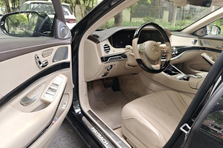 Used Mercedes-Benz Maybach S-Class 2018 S 680 Driver Seat