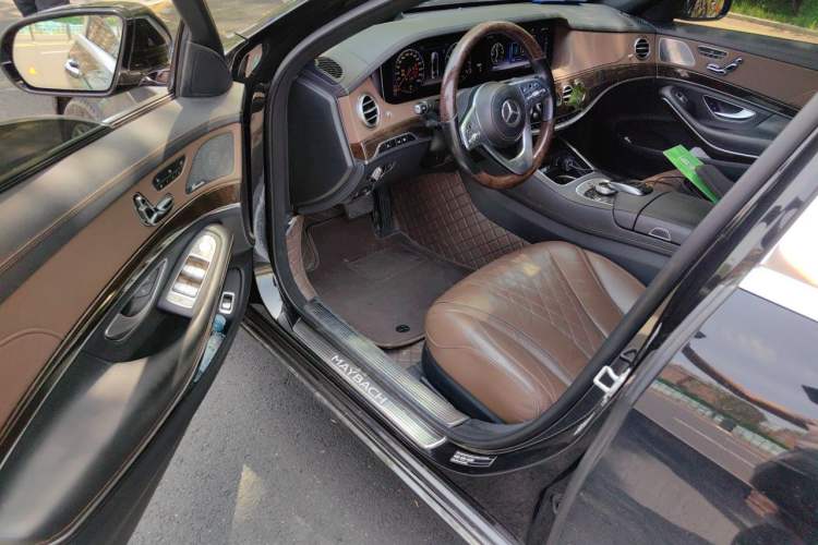Used Mercedes-Benz Maybach S-Class 2018 S 450 4MATIC Driver Seat