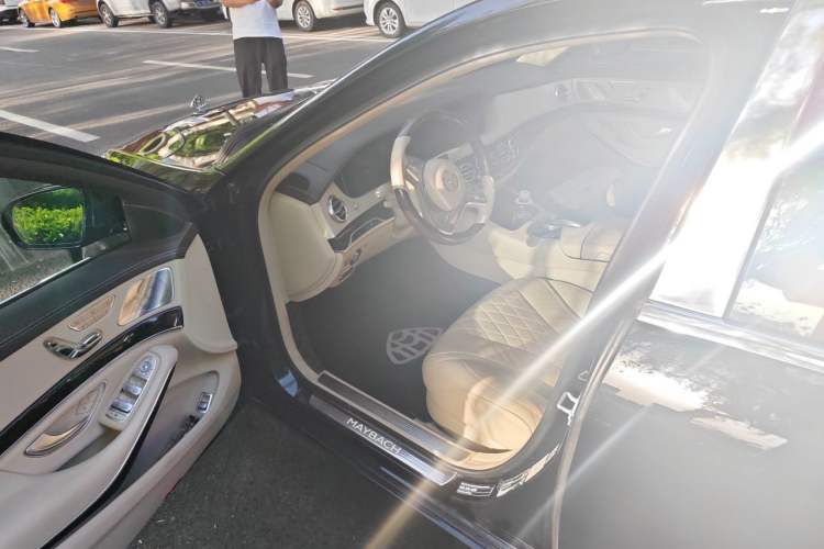Used Mercedes-Benz Maybach S-Class 2018 S 450 4MATIC Driver Seat