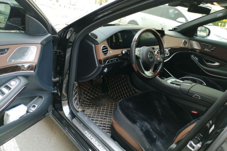 Used Mercedes-Benz Maybach S-Class 2018 S 450 4MATIC Driver Seat