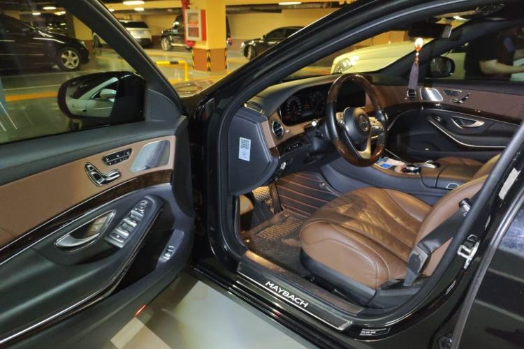 Used Mercedes-Benz Maybach S-Class 2018 S 450 4MATIC Driver Seat