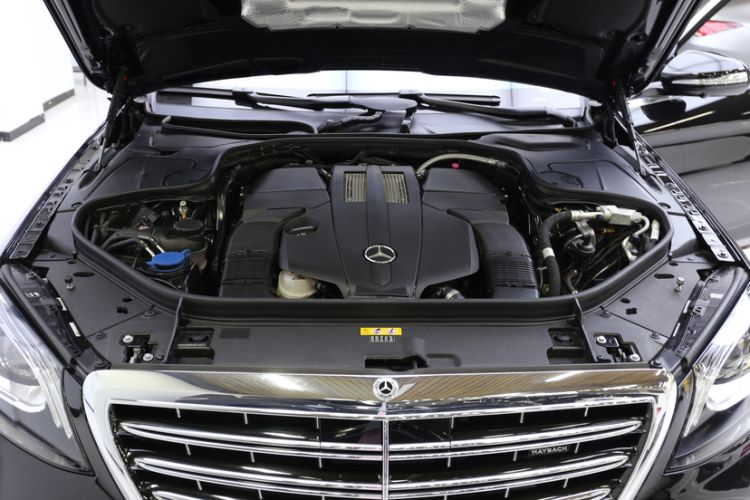 Used Mercedes-Benz Maybach S-Class 2018 S 450 4MATIC Engine Bay